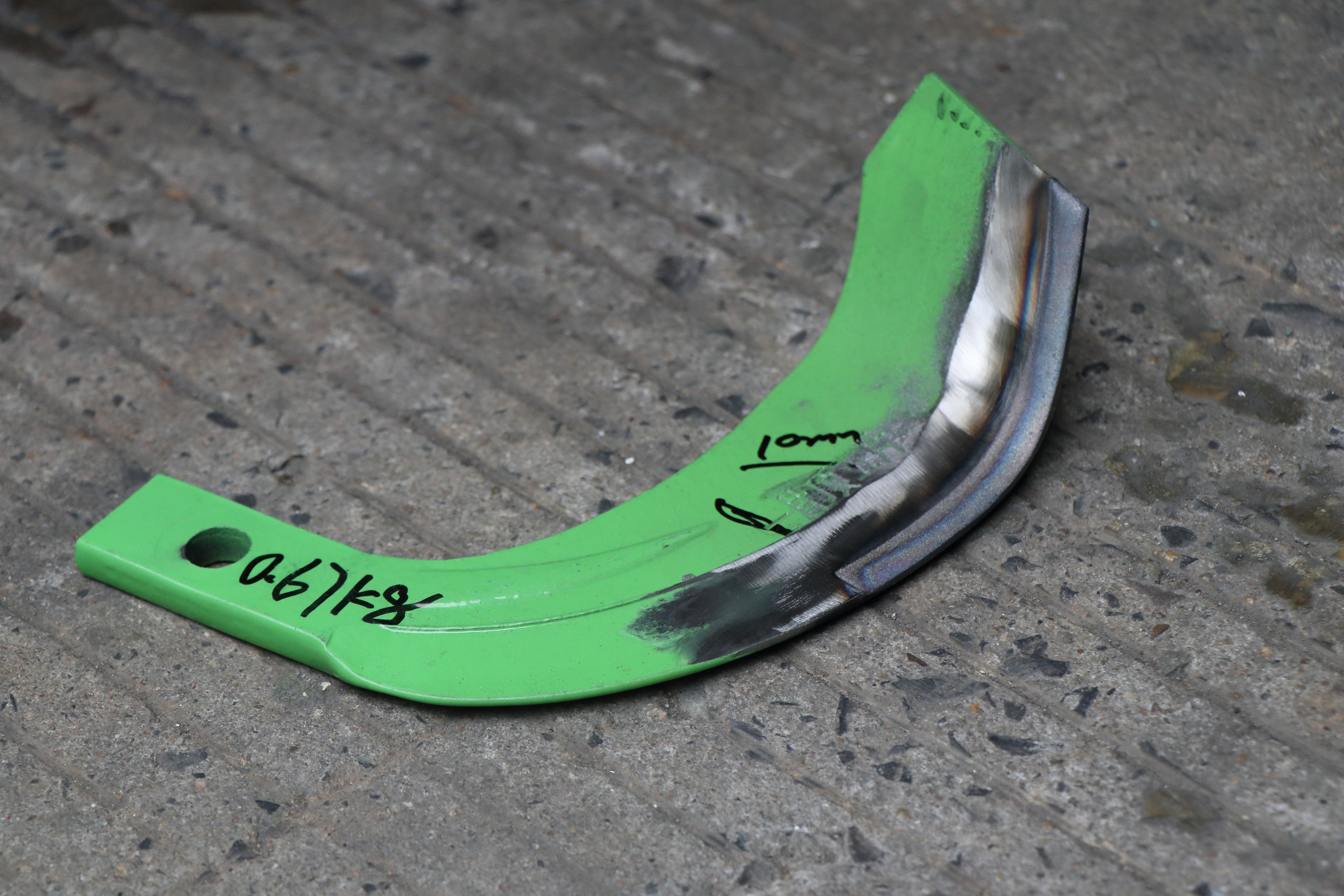 Rotary plow blade