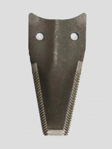 Laser cladding machine for blades