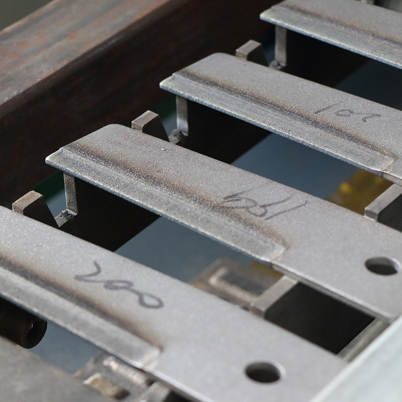 Laser cladding machine applications-1