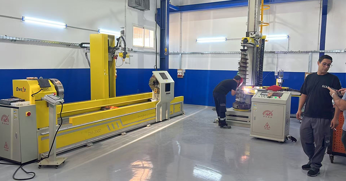 On-site commissioning work carried out by Shanghai Duomu engineers after installation of the PTA screw hardfacing machines.